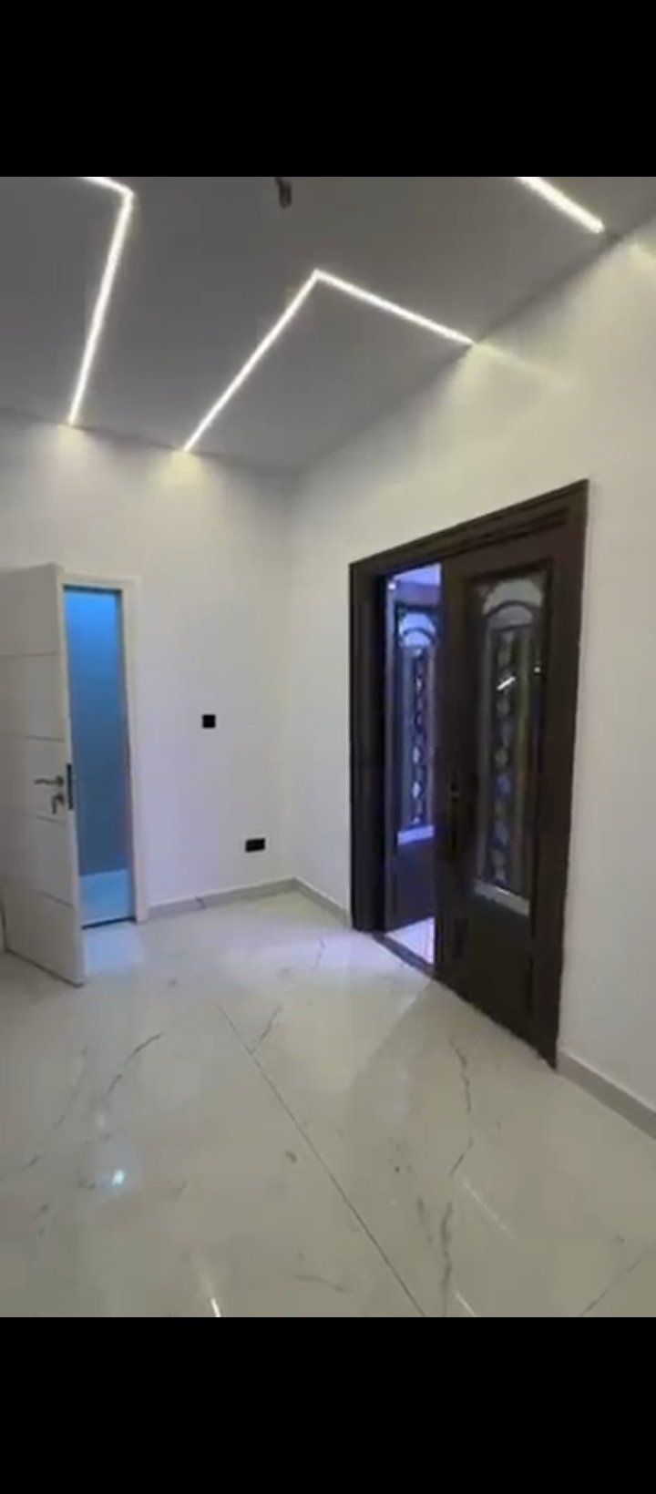 Five bedroom duplex for sale